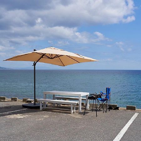 Отель Minshuku Atsuhama Sumoto Экстерьер фото